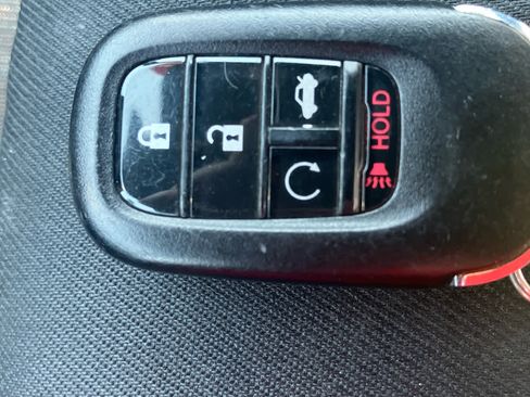 Used 2024 Honda Civic Sport image 28