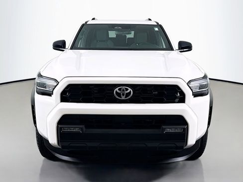 Used 2025 Toyota 4Runner TRD Off-Road image 2