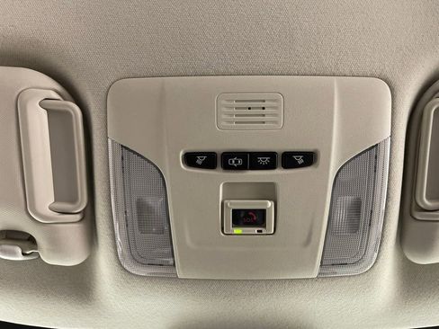 Certified 2022 Toyota Corolla LE image 29