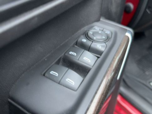 Used 2022 Chevrolet Silverado 2500 LT w/ Convenience Package image 12