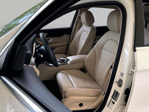 Used 2016 Mercedes-Benz GLC 300 image 7