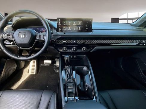 Used 2023 Honda Accord Sport image 7