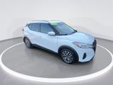 Used 2021 Nissan Kicks SV image 2