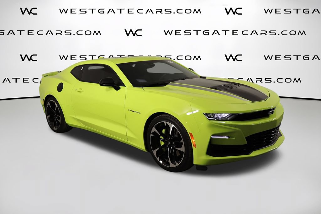 Used 2020 Chevrolet Camaro SS RWD image 48