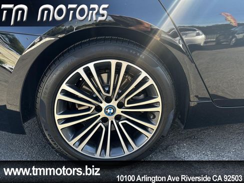 Used 2018 BMW 530e RWD image 10