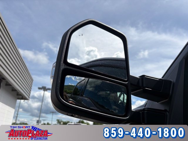 Used 2025 Ford F250 Platinum AWD/4WD image 15