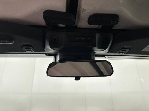 Used 2024 Jeep Wrangler Unlimited w/ Convenience Group image 24