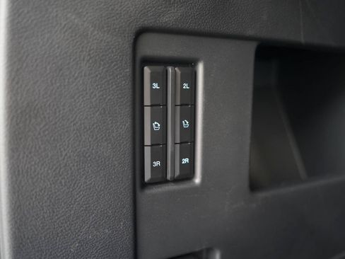 Used 2023 Ford Expedition Platinum AWD/4WD image 41