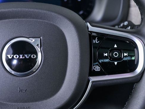 Used 2026 Volvo XC90 B6 Plus w/ Protection Package Premier AWD/4WD image 11