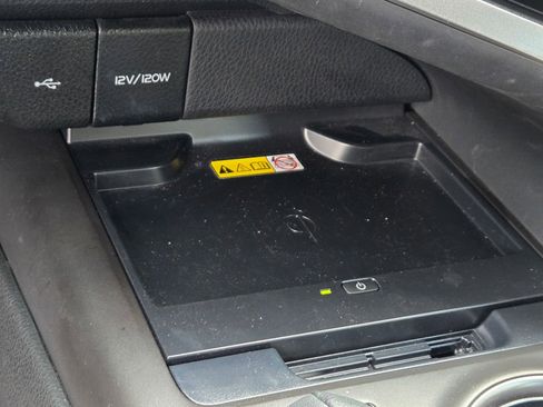 Used 2023 Toyota Camry XSE w/ Cold Weather Package FWD image 17
