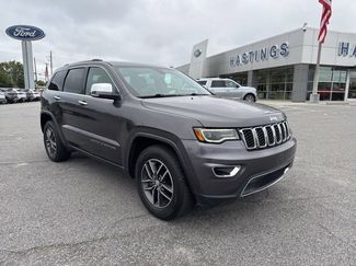 Used 2017 Jeep Grand Cherokee Limited w/ Luxury Group II image 1