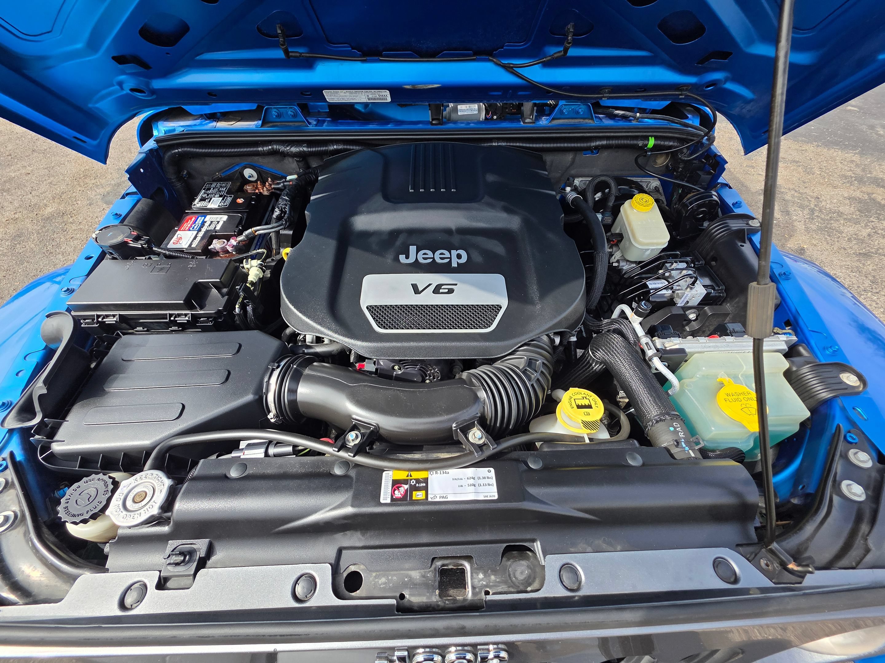 Used 2014 Jeep Wrangler Sport AWD/4WD image 37