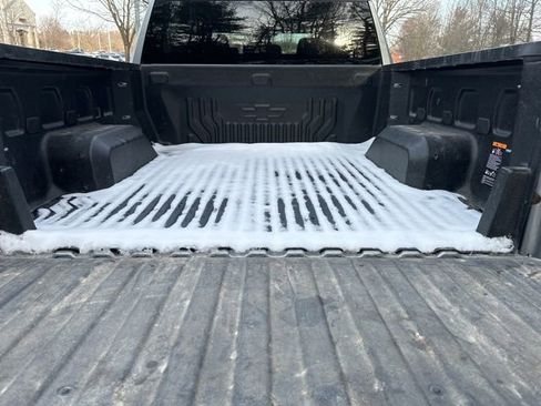 Used 2024 Chevrolet Silverado 1500 LT Trail Boss image 7