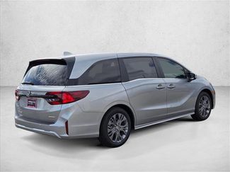 New 2026 Honda Odyssey Touring video 2