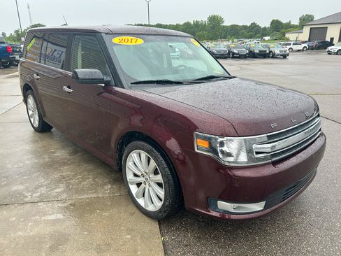 Used 2017 Ford Flex SEL w/ Equipment Group 202A FWD image 3