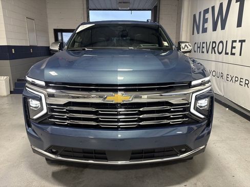 New 2026 Chevrolet Suburban Premier image 38