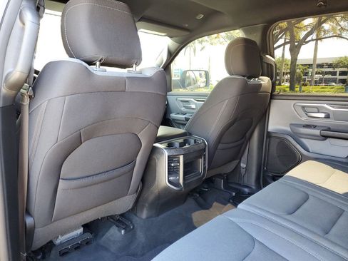 Used 2021 RAM 1500 Big Horn RWD image 9