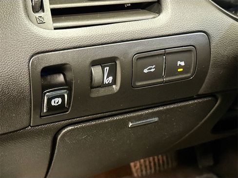 Used 2019 Chevrolet Impala Premier image 10