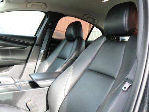 Used 2020 MAZDA MAZDA3 AWD Sedan w/ Select Package image 10
