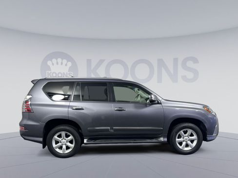 Used 2017 Lexus GX 460 w/ Navigation Package AWD/4WD image 12