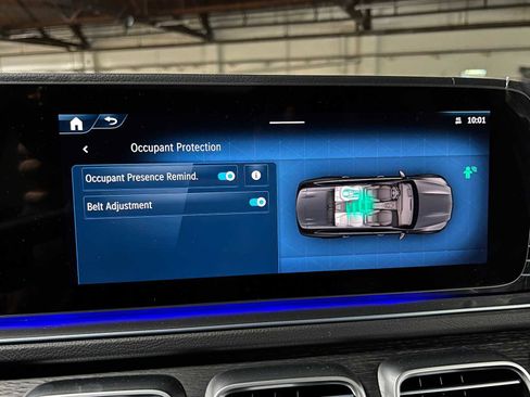 New 2026 Mercedes-Benz GLS 580 4MATIC image 42