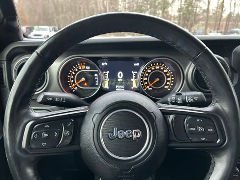 Used 2022 Jeep Wrangler Unlimited Sport AWD/4WD image 21
