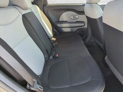 Used 2016 Kia Soul image 22