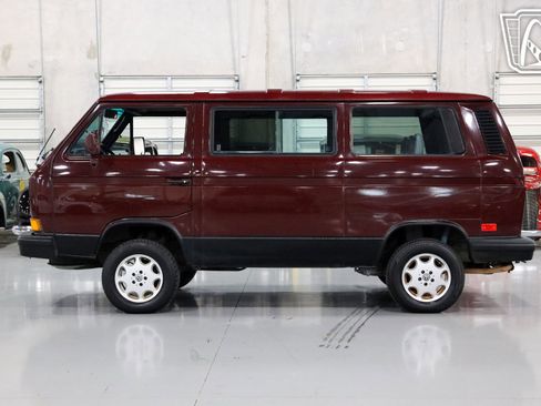 Used 1989 Volkswagen Vanagon image 11