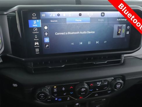 Used 2025 Jeep Wrangler Unlimited Sahara image 20