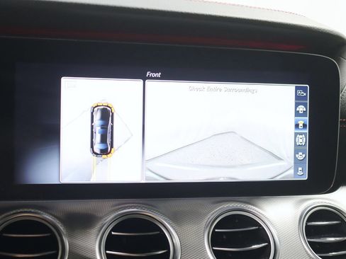 Used 2018 Mercedes-Benz E 43 AMG 4MATIC Sedan image 23