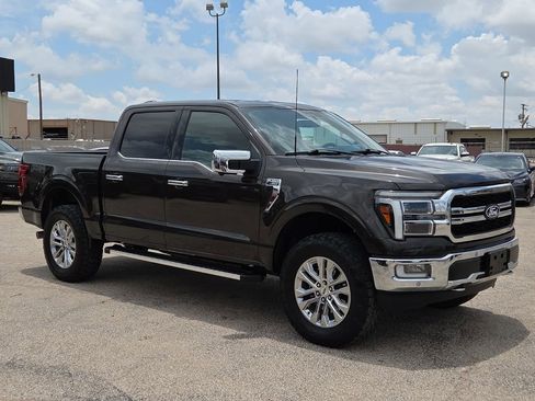 Used 2024 Ford F150 Lariat w/ FX4 Off-Road Package AWD/4WD image 6