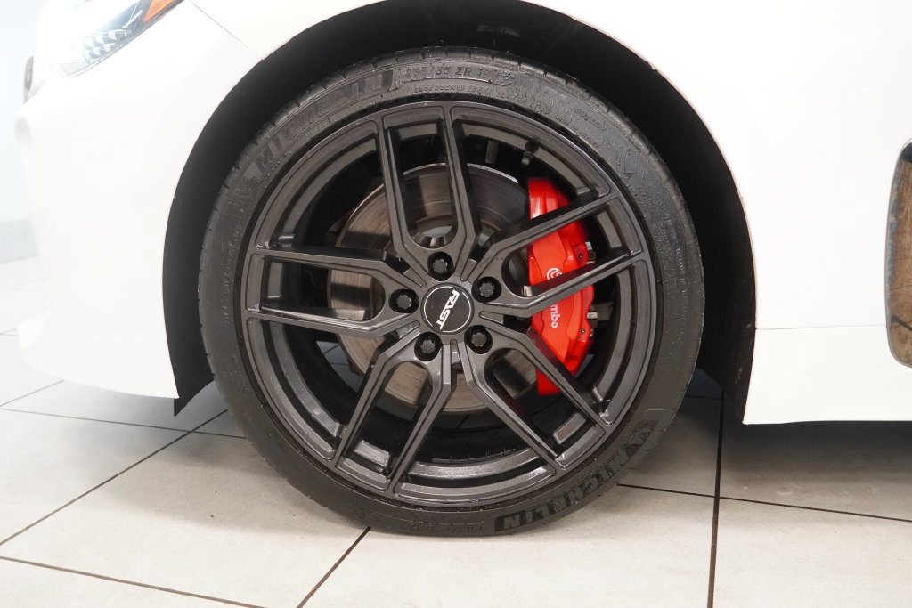 Used 2018 Kia Stinger GT2 image 17