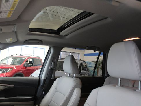 Certified 2019 Honda Pilot EX-L image 12