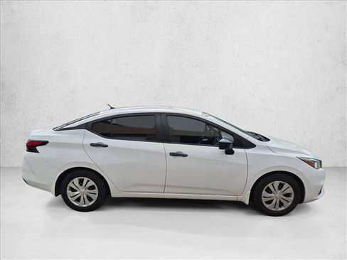 Used 2020 Nissan Versa S FWD image 4
