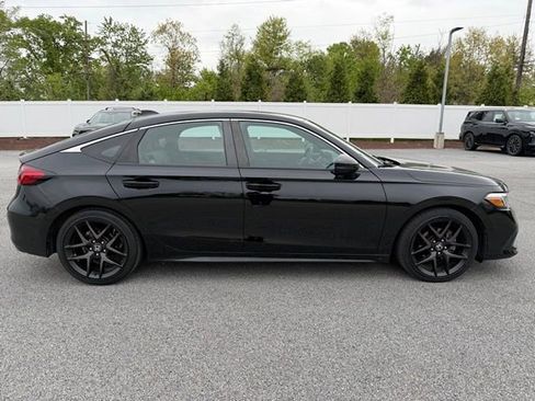 Used 2023 Honda Civic Sport Touring image 8