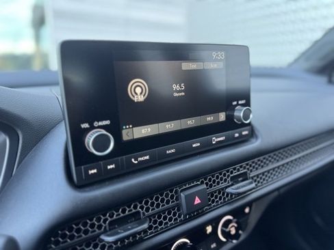 Used 2024 Honda HR-V Sport image 14