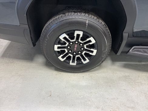 New 2026 GMC Sierra EV Elevation image 3