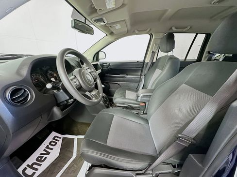 Used 2014 Jeep Compass Sport w/ Power Value Group FWD image 18