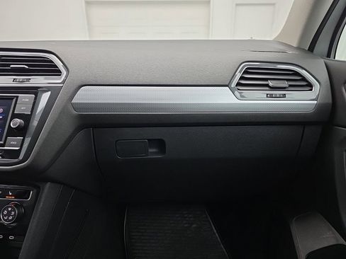 Used 2023 Volkswagen Tiguan S image 37