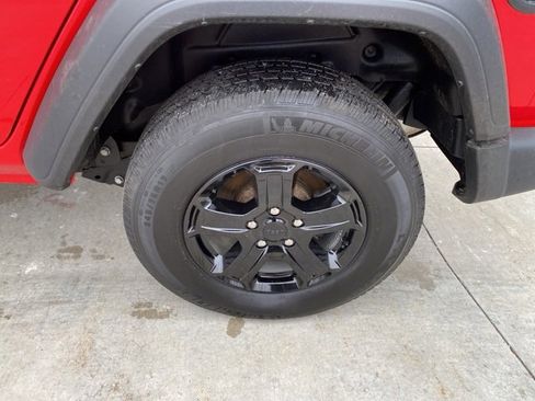 Used 2021 Jeep Wrangler Unlimited Sport image 11