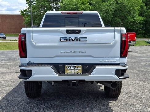 New 2026 GMC Sierra 2500 Denali Ultimate AWD/4WD image 5