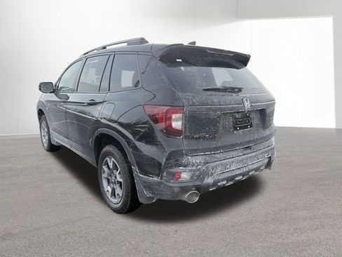 Used 2023 Honda Passport TrailSport image 14