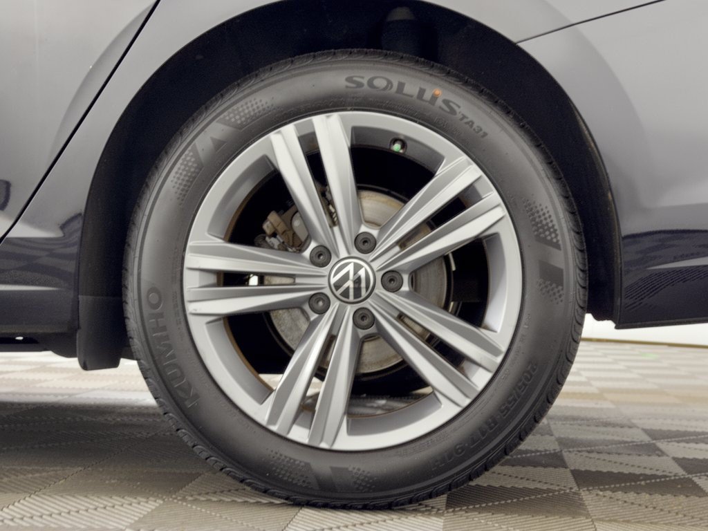 Used 2023 Volkswagen Jetta SE FWD image 13