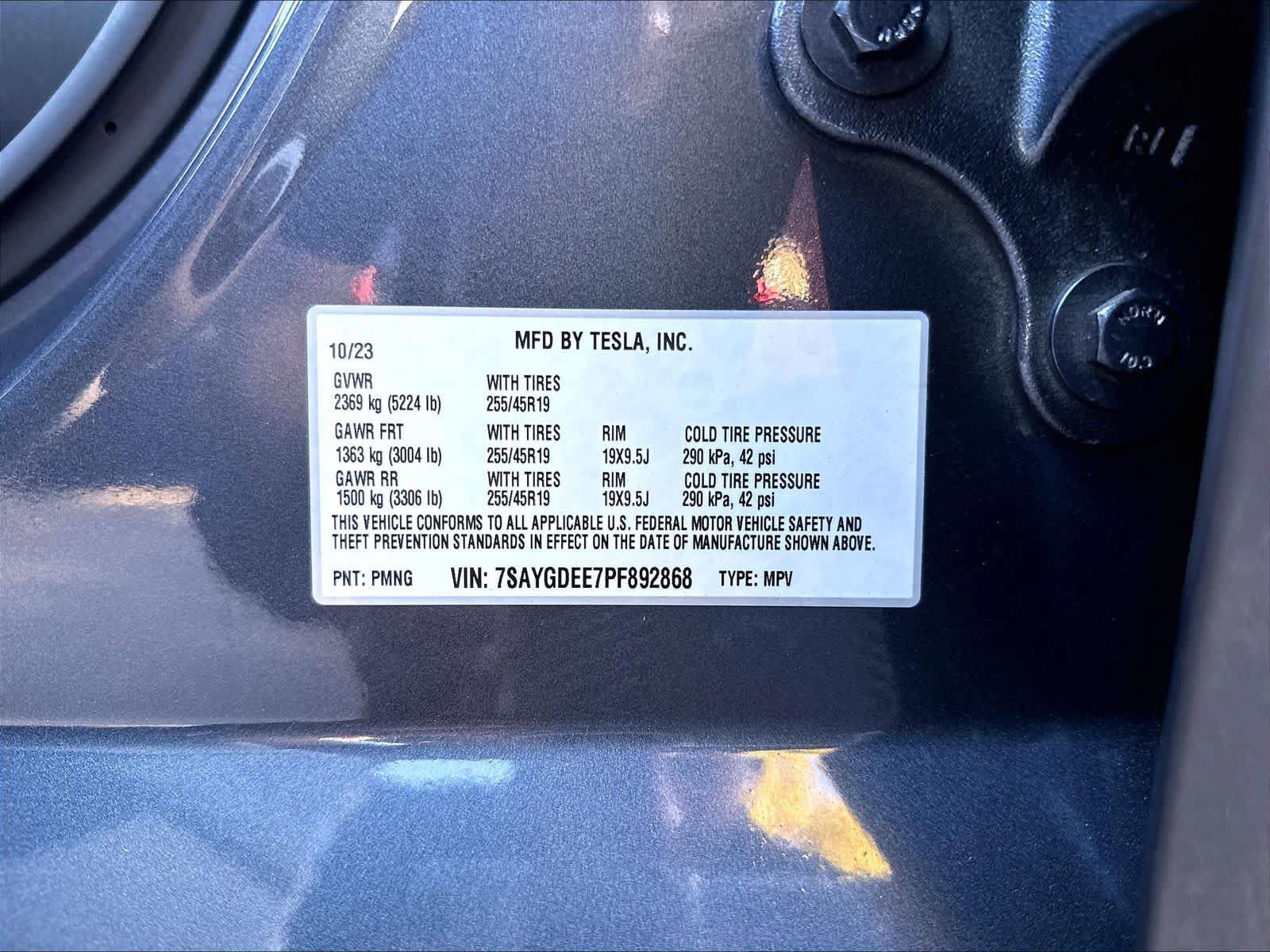 Used 2023 Tesla Model Y AWD image 18
