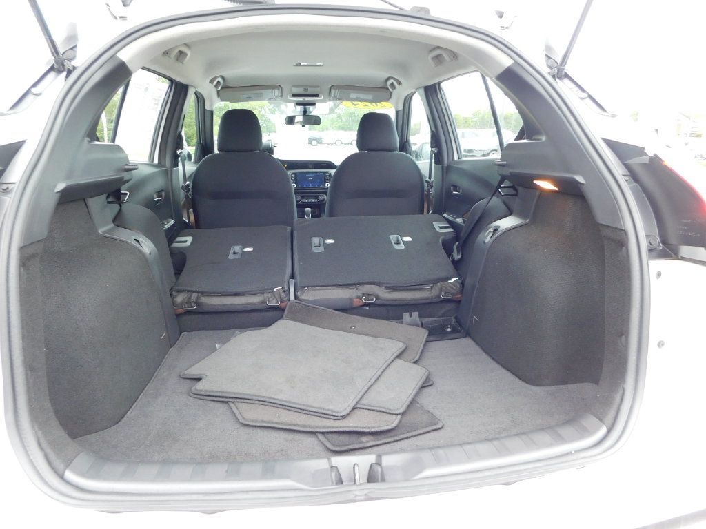 Used 2024 Nissan Kicks SR FWD image 22