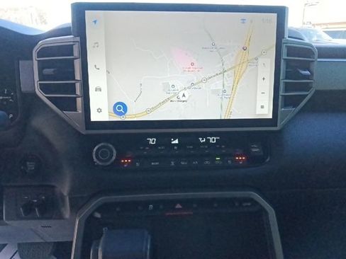 Used 2025 Toyota Tundra Limited image 22