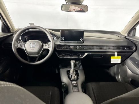 Certified 2025 Honda HR-V LX image 13
