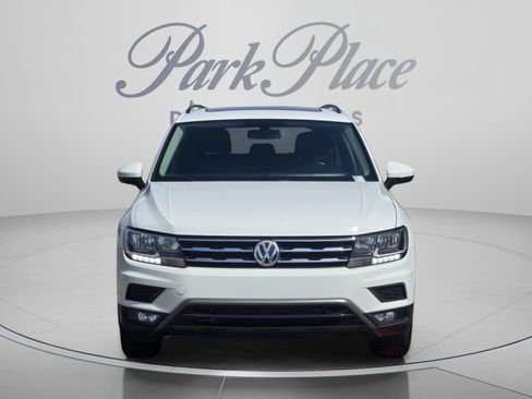 Used 2018 Volkswagen Tiguan SE FWD image 9