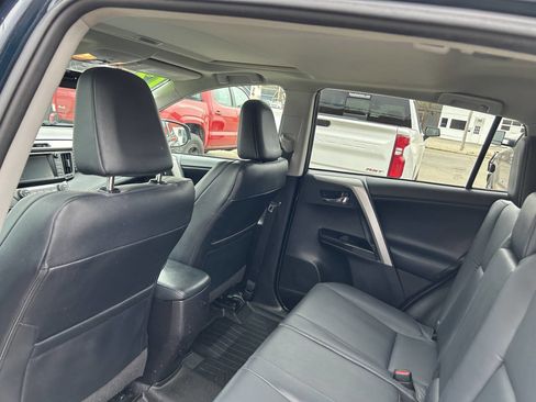 Used 2017 Toyota RAV4 Limited image 23