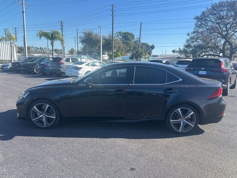 Used 2017 Lexus IS 200t w/ Premium Package image 4